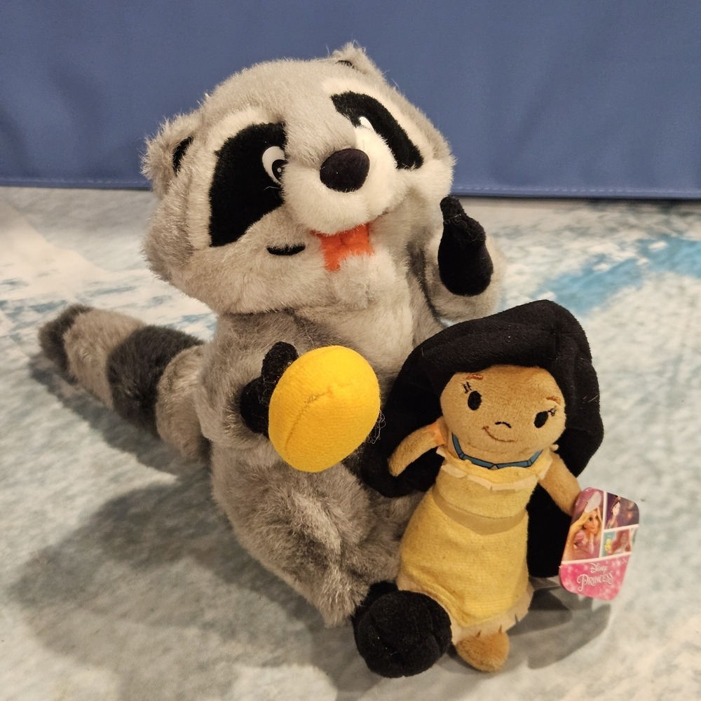 Vintage Disney Meeko Plush w/ Biscuit Cracker & Pocahontas Plush Bundle‎